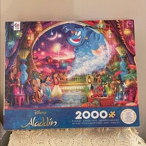 Disney Aladdin Vibrant Puzzle with Genie and Friends 2000 pieces